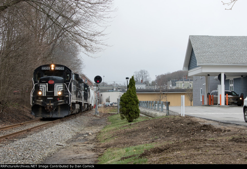 FGLK 2308 Leads RB-2 in Bath